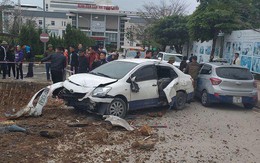 Clip: Tai nạn liên hoàn trước cổng Bệnh viện Sản Nhi Quảng Ninh