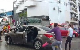 Bị nói “đồ nhà quê”, cử nhân kiến trúc chém đứt gân tay tài xế ô tô