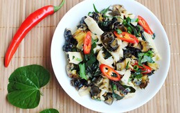 Ốc xào măng cay dân dã mà ngon