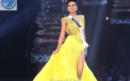 Màn hất váy khoe đùi của H'hen Niê trong đêm bán kết Miss Universe khiến fan phát sốt