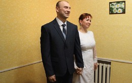 Điều ít biết về cuộc hôn nhân giữa nữ cựu cảnh sát và sát thủ khét tiếng