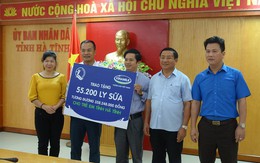 ​Vinamilk cùng hơn 110 ngàn ly sữa cứu trợ trẻ em vùng lũ tại Hà Tĩnh và Quảng Bình
