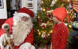 Gọi cảnh sát 'xử' ông già Noel vì quà Giáng sinh không như ý