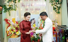 Lễ ăn hỏi, tiệc cưới ngập hoa hồng của MC Lê Thùy Linh