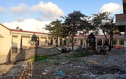 Hải Phòng: Phụ huynh phản đối việc bị thu tiền di dời 3 ngôi mộ trong trường học