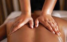 Nhóm giang hồ đập tiệm massage vì không được tiếp viên 'chiều'