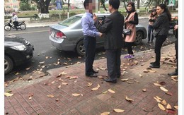 Đâm móp đuôi ô tô, hành động tiếp theo của chủ xe với người bị nạn gây xôn xao