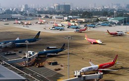 Thêm hàng loạt chuyến bay không thể cất hạ cánh
