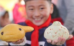 Phong tục lạ ngày 23 tháng Chạp tại Trung Quốc: Ăn kẹo kéo để ‘dính miệng’, mong ông Công ông Táo không báo tội lên Ngọc Hoàng