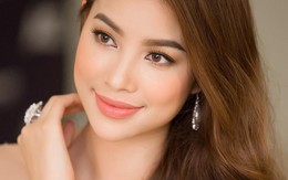 Phạm Hương rất đẹp nhưng thứ người ta chú ý lại là bộ nhẫn vừa chói lòa vừa nhọn hoắt sắc lẹm này
