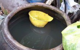 Bé 2 tuổi tử vong vì ngạt nước trong chum