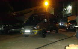 Bé 2 tuổi chơi ngoài đường bị tài xế bắt lên xe khách chạy 15 km