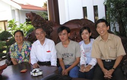 Cậu học trò nghèo trưởng thành nhờ 'học bổng của bác Khải'