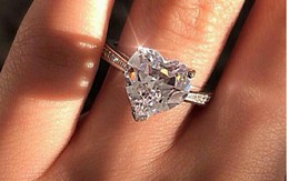 Hà Hồ vừa khoe nhẫn kim cương cỡ đại, dân mạng xôn xao nguồn gốc của bức ảnh