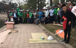 Hà Nội: Thi thể nam giới mặc áo đỏ nổi trên hồ Linh Đàm
