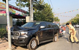 Hàng chục cảnh sát truy đuổi gắt gao 'xe bán tải tông văng CSGT'
