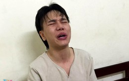 'Ca sĩ Châu Việt Cường ôm vợ khóc tại đồn công an'