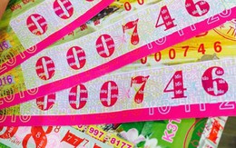 Trưởng ban Tuyên giáo tặng vé số, 15 cán bộ trúng gần 5 tỷ