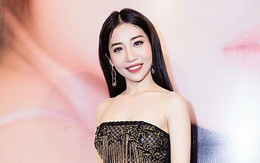 Hằng Bing Boong: “Bố mẹ phá sản, tôi đi hát chỉ đủ lo cho gia đình”