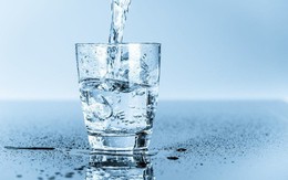 Người bệnh mãn tính có cơ hội dùng nước kiềm miễn phí