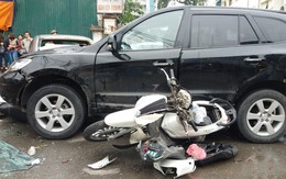Hiện trường vụ xe "điên" mất lái đâm liên hoàn trước cổng BV Bạch Mai