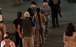 Live show Hà Anh Tuấn: Khán giả bỏ gần chục triệu mua vé chợ đen
