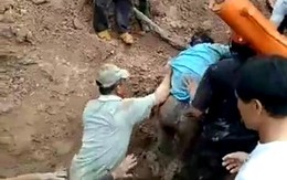 Hàng chục người cứu sống vợ chồng bị chôn vùi hơn 30 phút