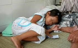 Bé gái 10 tuổi bị ông lão xâm hại đến ngất xỉu