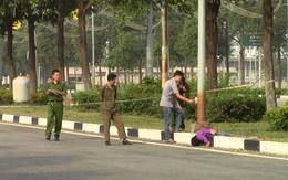 Xe máy tông trụ điện rồi văng xa hơn 20m, nam thanh niên chết tại chỗ
