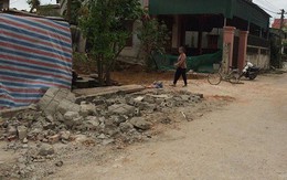 Tạm giữ thanh niên tâm thần dùng xà beng đánh bé 4 tuổi tử vong