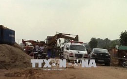 Một công nhân tử vong do máy xúc đất va trúng đầu tại Bình Dương
