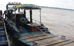 Tìm thấy thi thể cô lái đò nghi bị cướp, giết trên sông Tiền