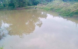 Thi thể hai học sinh dưới hồ nước