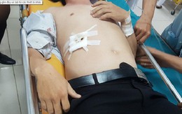 Nam sinh dùng dao bấm đâm thầy giáo vì bị nhắc nhở sau khi xăm hình