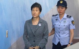 Cựu tổng thống Park Geun-hye bị tuyên án 24 năm tù