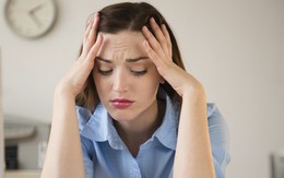 5 dấu hiệu chứng tỏ stress đang tàn phá dung nhan của bạn