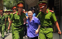 Đổ vỡ tình cảm, nam thanh niên đánh cả nhà người tình rồi mua dao đi cướp tài sản