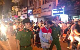Vụ chồng cũ quay về đâm vợ trước mặt 2 con gái: 'Mẹ vừa nuôi chúng em và người cô bại liệt, vừa còng lưng trả nợ cho bố'