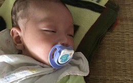 Nhờ bế hộ con để đi vệ sinh, mẹ bỏ luôn con trai 2 tháng tuổi trên xe khách
