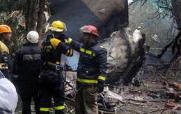 Hiện trường tang thương trong vụ máy bay rơi khiến hơn 100 người chết