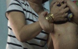 Lộ clip trẻ mầm non bị bảo mẫu đánh đập dã man ở Đà Nẵng