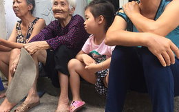 Hà Nội: Hàng xóm kể lại giây phút phát hiện 2 cháu bé nguy kịch, miệng có mùi thuốc sâu