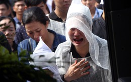 Nghìn lượt người tiễn đưa lái tàu SE19 về đất mẹ