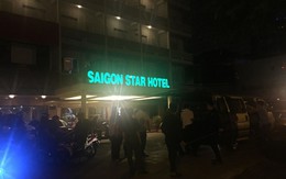 Phát hiện gần 100 nữ tiếp viên ăn mặc hở hang đang phục vụ khách trong nhà hàng, khách sạn ở trung tâm Sài Gòn