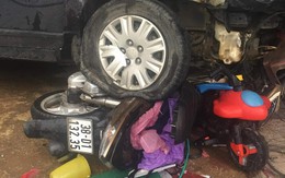 Hà Tĩnh: Xe ôtô con tông liên hoàn khiến hai người nhập viện cấp cứu
