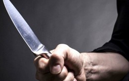 Chồng rạch mặt vợ trước khi ly hôn