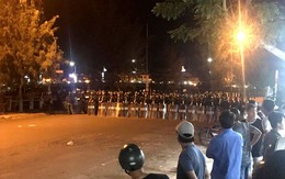 99 người quá khích bị tạm giữ trong đêm thứ 2 gây rối ở Bình Thuận