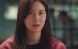 Cô gái nuốt nước mắt nhìn mẹ già bệnh nặng tự đi viện một mình dẫu nhà chồng cách vỏn vẹn 3 cây số