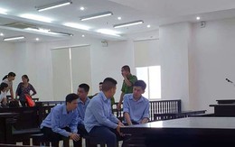 Hà Nội: Khách đi taxi bị tài xế tìm đến tận nhà truy sát