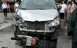 Tông trực diện vào ô tô, nam thanh niên bị hất văng chết tại chỗ